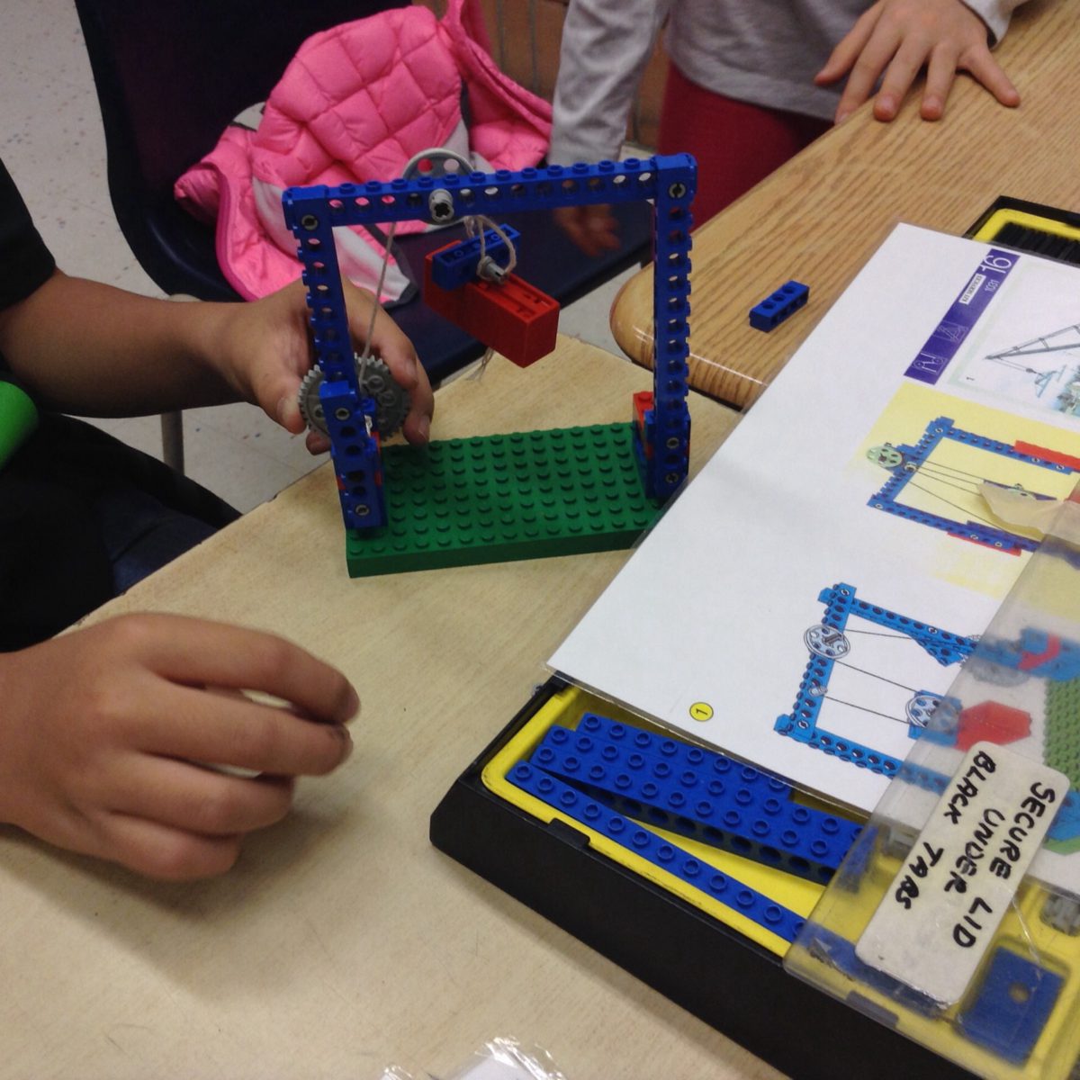 Pulleys and Gears with Lego Mme Zess Grade 4 2018
